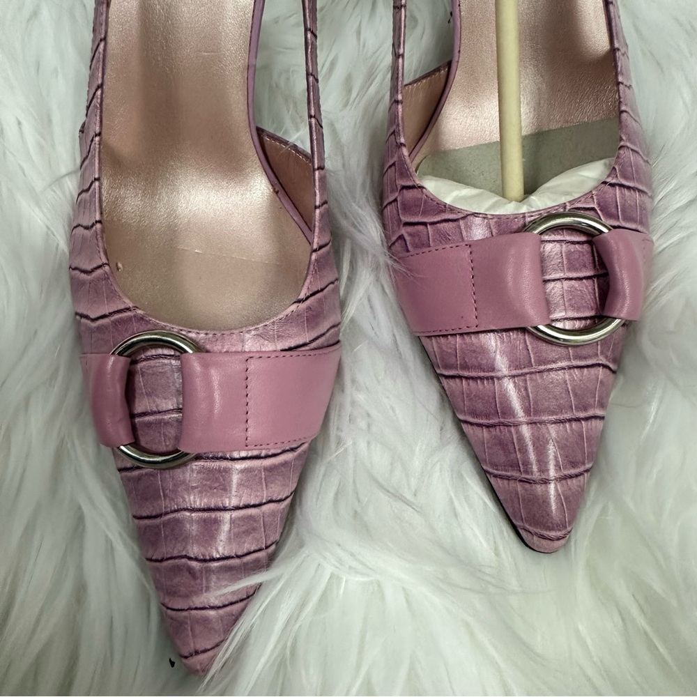 VTG Vis a Vie Pump Heels Magenta & Pink Snakeskin Looking with Buckles